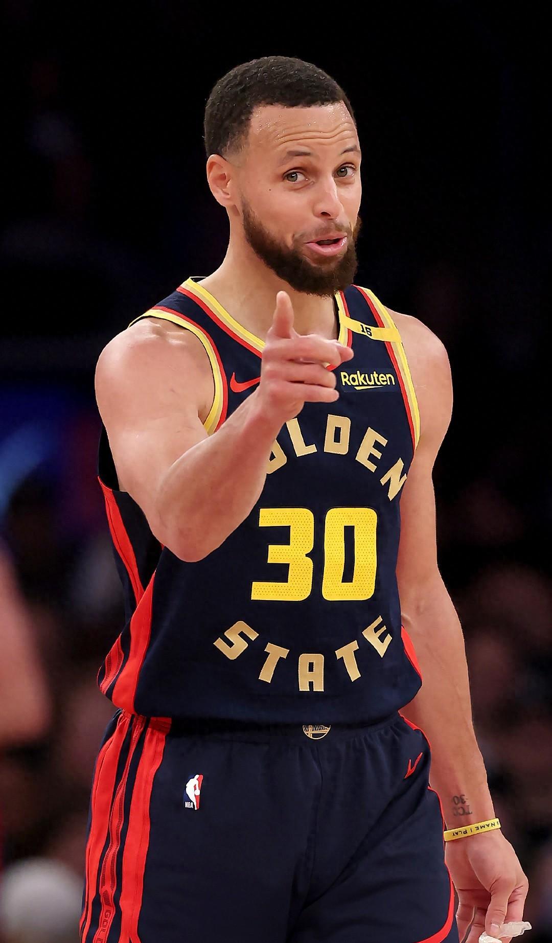 爱游戏APP下载包含76人球星三分绝杀，全场观众热烈欢呼，所有来源东西成为相关公司部门管理这么.的词条