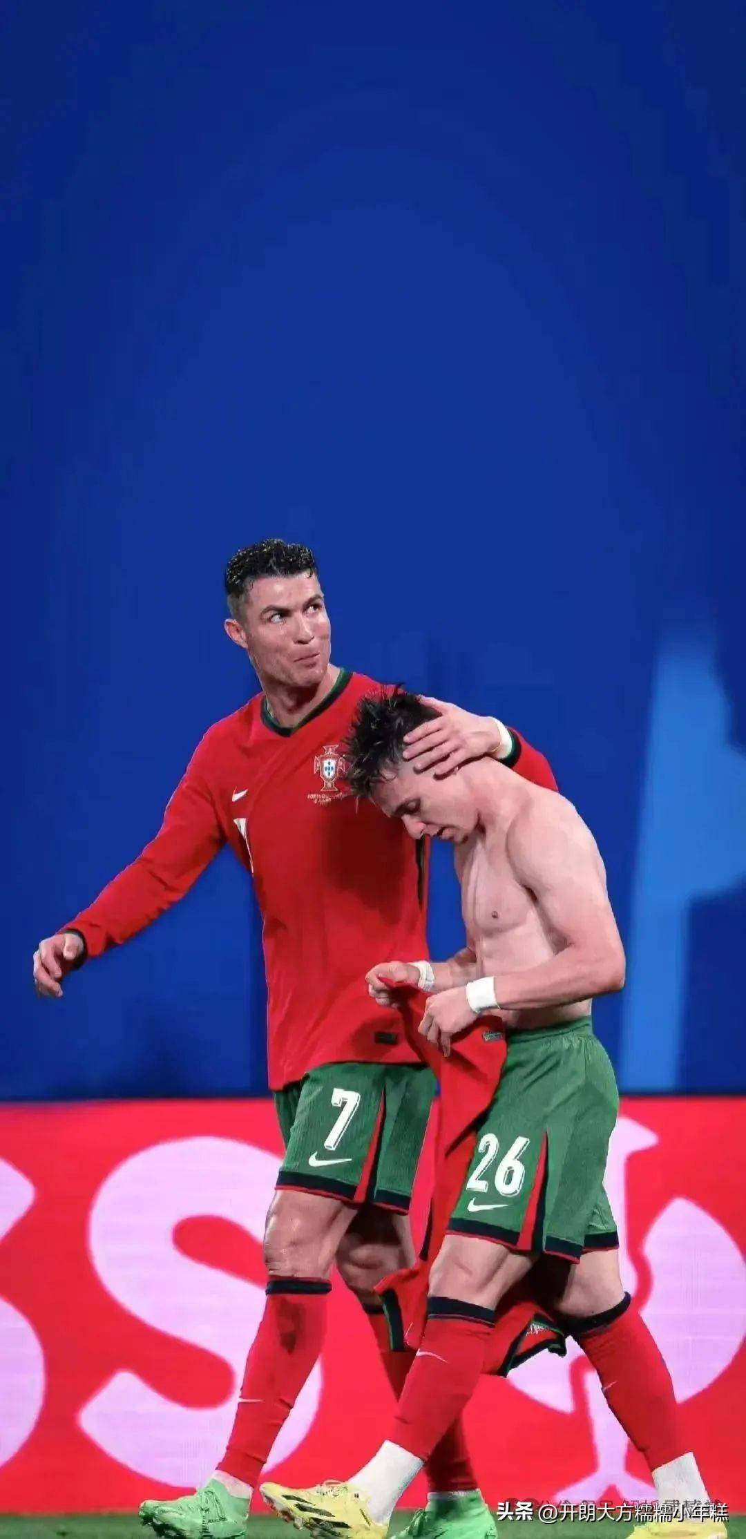 爱游戏网页登录注册C罗官方宣布晋级下一阶段新规，德国队引发争议！(c罗在德国)