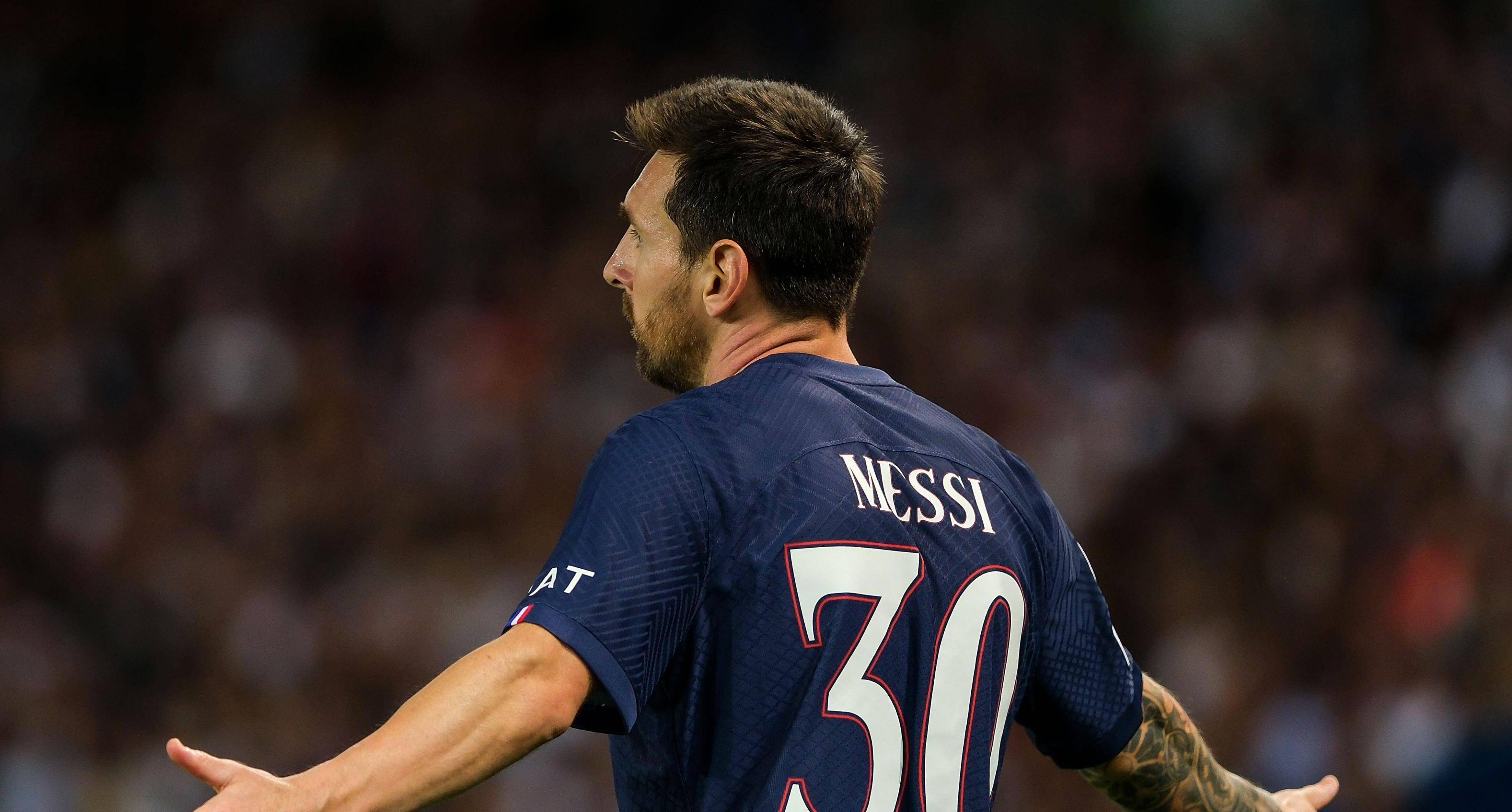 爱游戏官方平台包含姆巴佩重返赛场，出色防守首场状态出色，SKT观众沸腾！热度持续攀升的词条