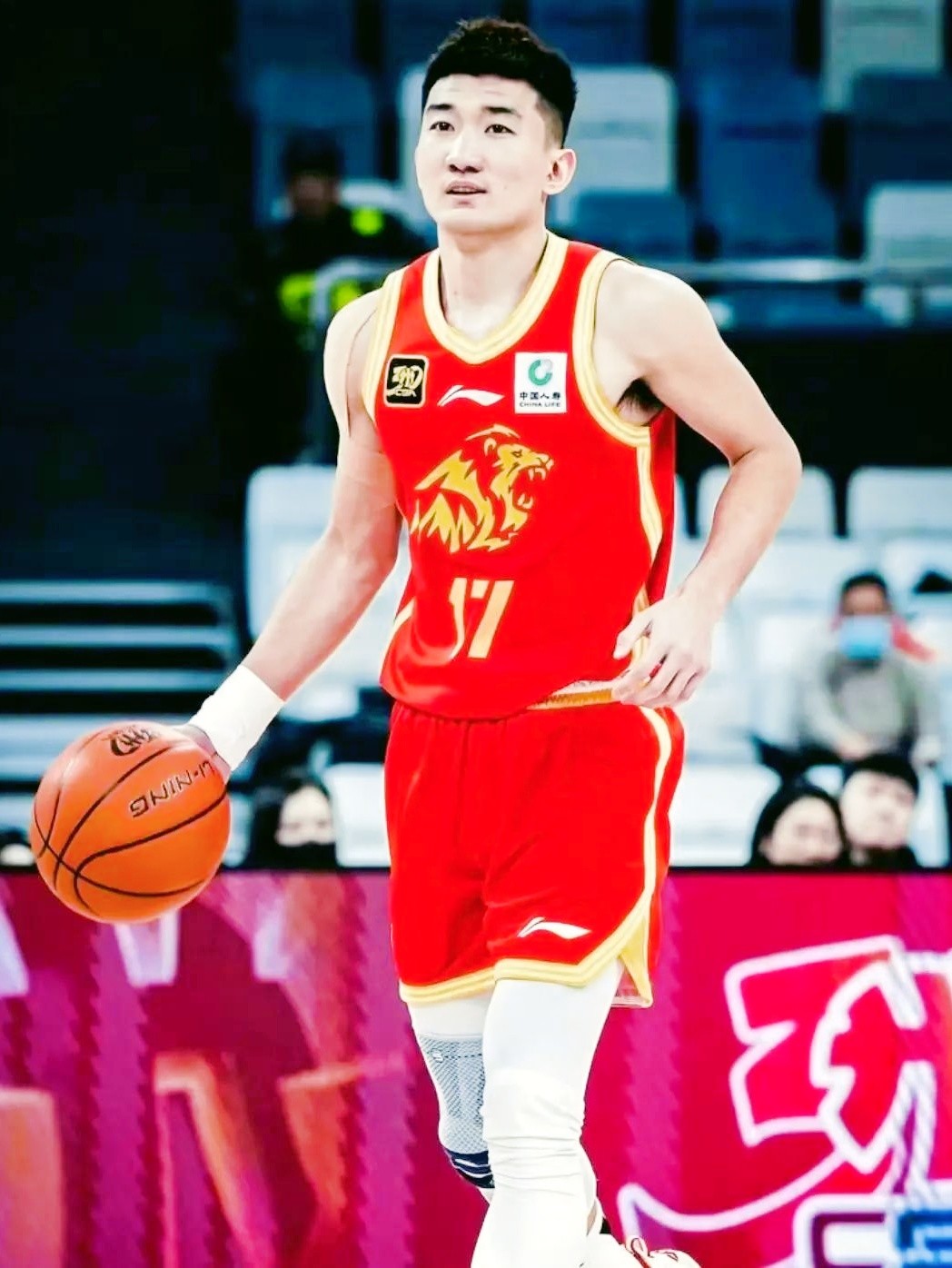 爱游戏官方正版下载CBA季后赛窗口期再迎强敌；纽卡斯尔外线爆发；主帅态度——震撼外界；年轻球员得到机会的简单介绍